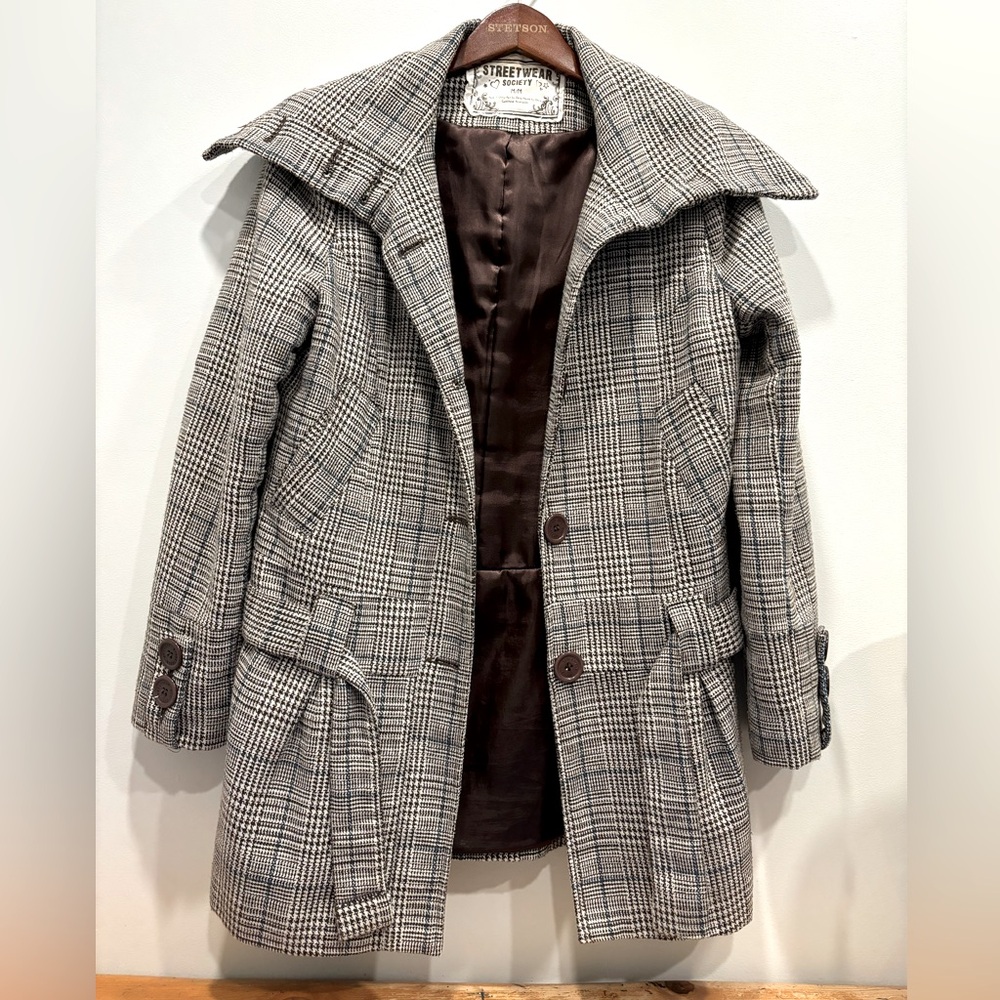 Rock and roll Plaid coat from STREETWEAR SOCIETY